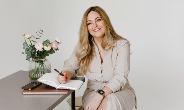 How to Avoid Professional Burnout in Summer? Remote Work Expert Weighs In