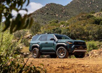 All-New Toyota 4Runner Debuts at 2025 Canadian AutoShow