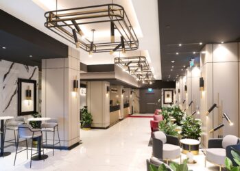 RIU opens its first hotel in Canada