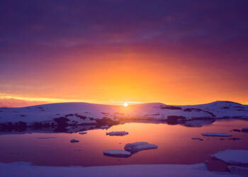 It’s a Good long night for Antarctica, Sun sets for four months