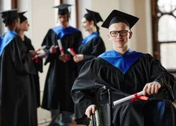 PGWPs expired after September 20, 2021 can get extension