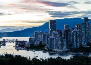 Canada plans to hold targeted Express Entry draws in early 2023