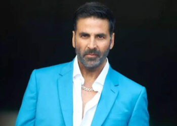Akshay Kumar becomes highest tax payer in Hindi film industry
