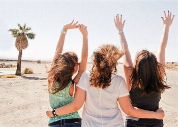 हैप्पी अंतरराष्ट्रीय फ्रेंडशिप डे!