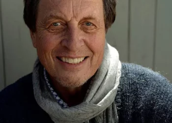 Musk’s father says he is not proud of his son