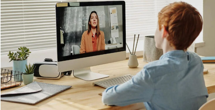 Are e-Learning Courses More Effective Than Face-to-Face Learning?