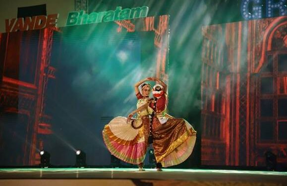 #VandeBharatam : 980 dancers perform @ the Grand Finale!