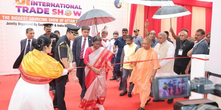 #upinternationaltradeshow : 400 buyers from 66 countries participate