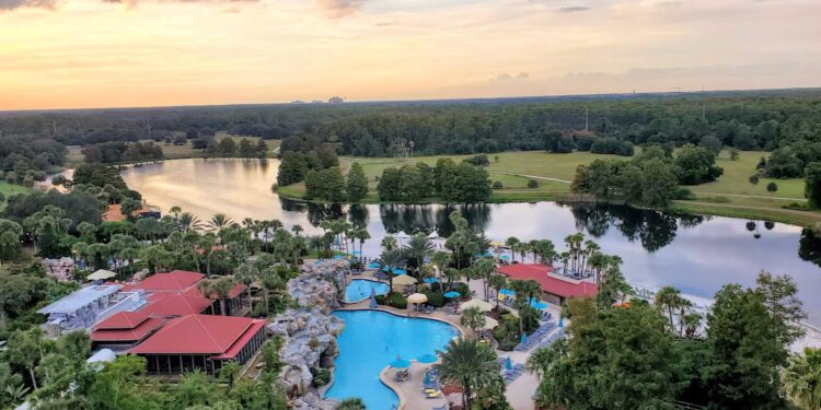 Unlocking Excellence: Top 25 Corporate Retreat Destinations
