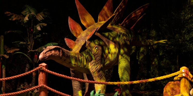 #DinosAlive: An Immersive Experience Opens in Toronto this Fall