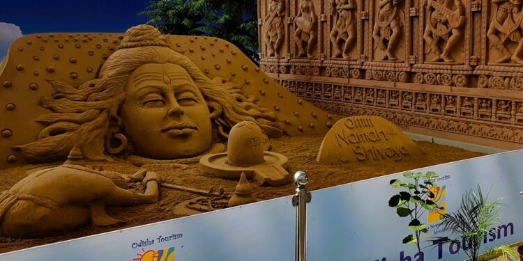 Beauty on the Beach: Odisha SandArt Festival 2024
