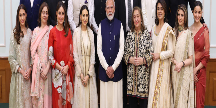 Prime Minister Shri Narendra Modi in conversation with Kapoor family