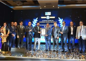 LIC Sets Guinness World Record