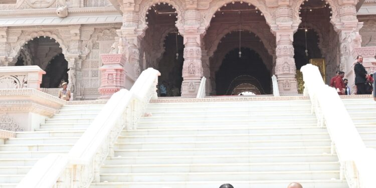 President Of India Visits Shri Ram Janmabhoomi Mandir at Ayodhya
